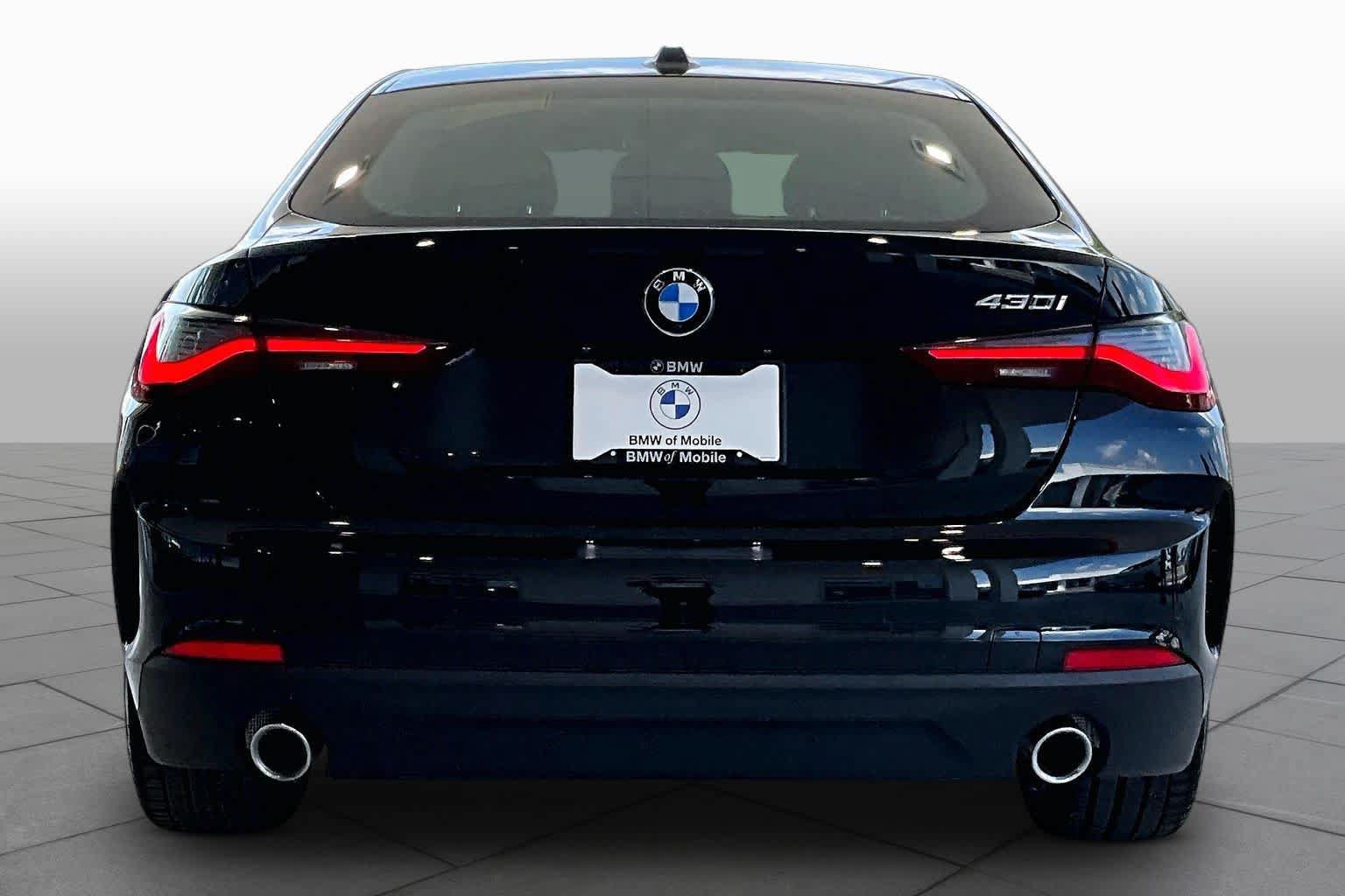 Used 2025 BMW 430i w/ Premium Package RWD image 4