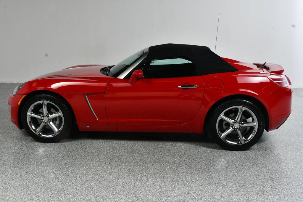 Used 2007 Saturn Sky Red Line RWD image 19