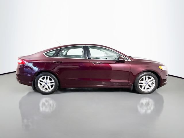 Used 2013 Ford Fusion SE FWD image 5