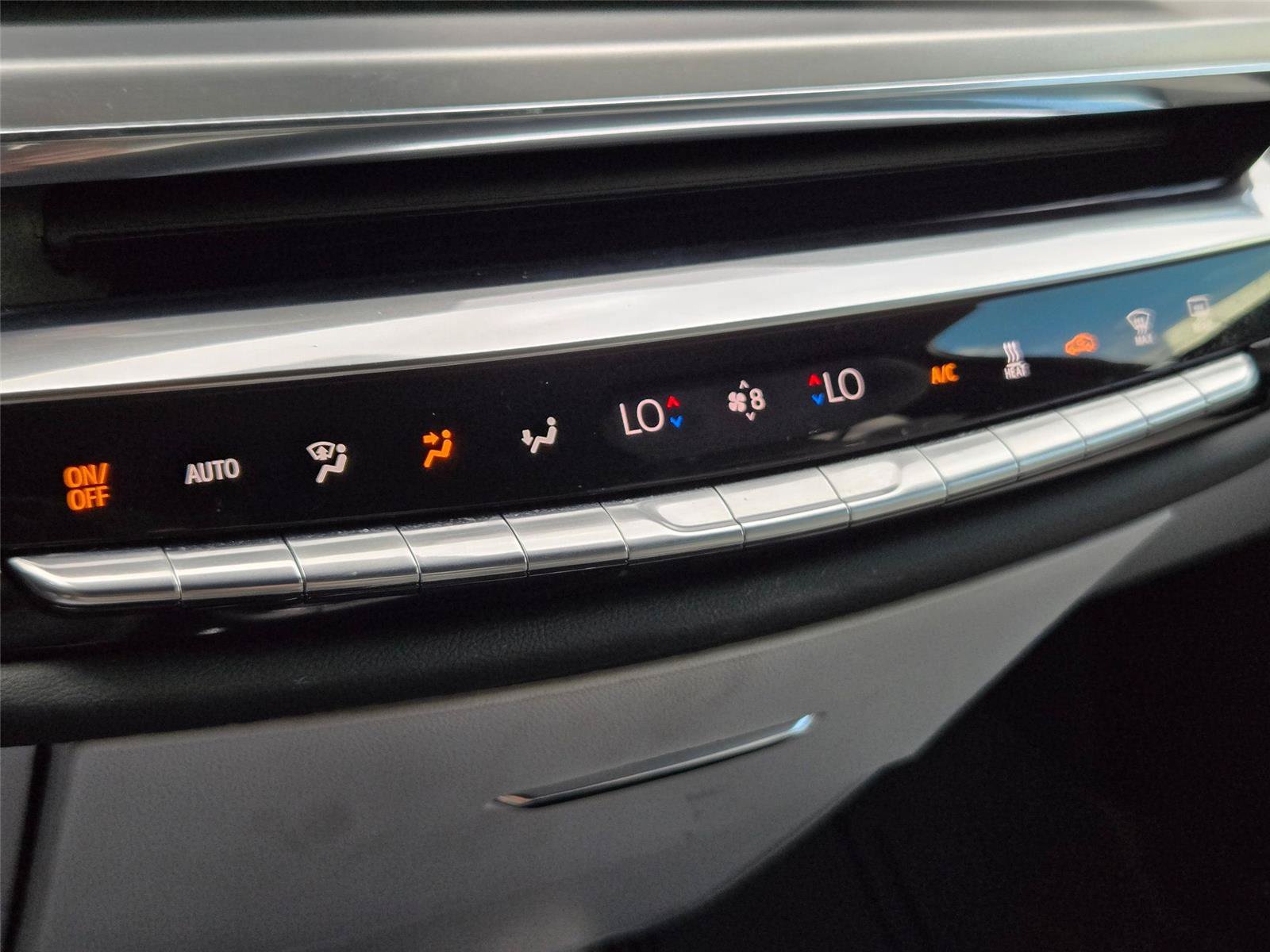 Certified 2024 Cadillac Lyriq Sport RWD image 21