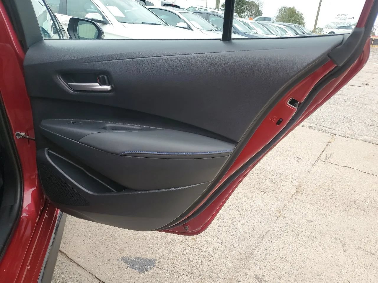 Used 2022 Toyota Corolla SE FWD image 20