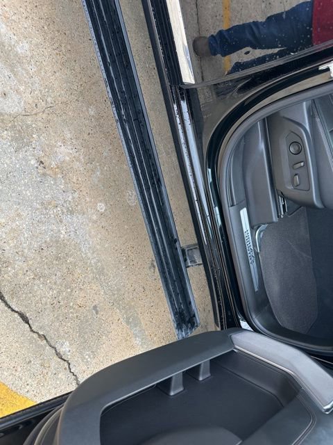 Used 2024 Chevrolet Silverado 2500 High Country w/ High Country Premium Package AWD/4WD image 28