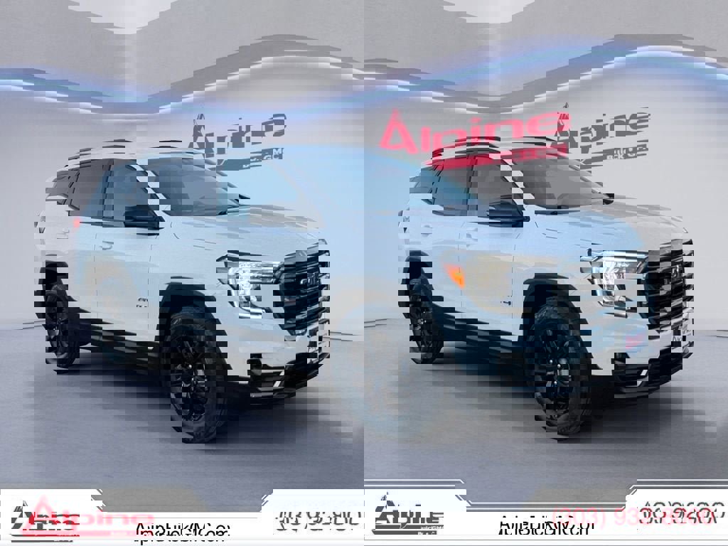 Used 2024 GMC Terrain AT4 image 7