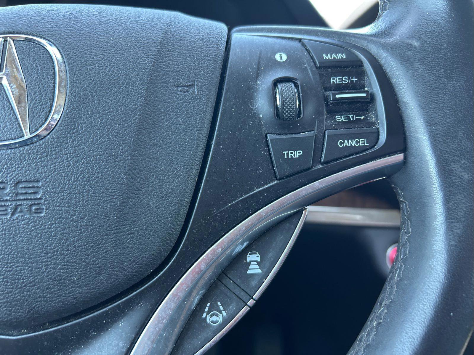Used 2020 Acura MDX SH-AWD image 15