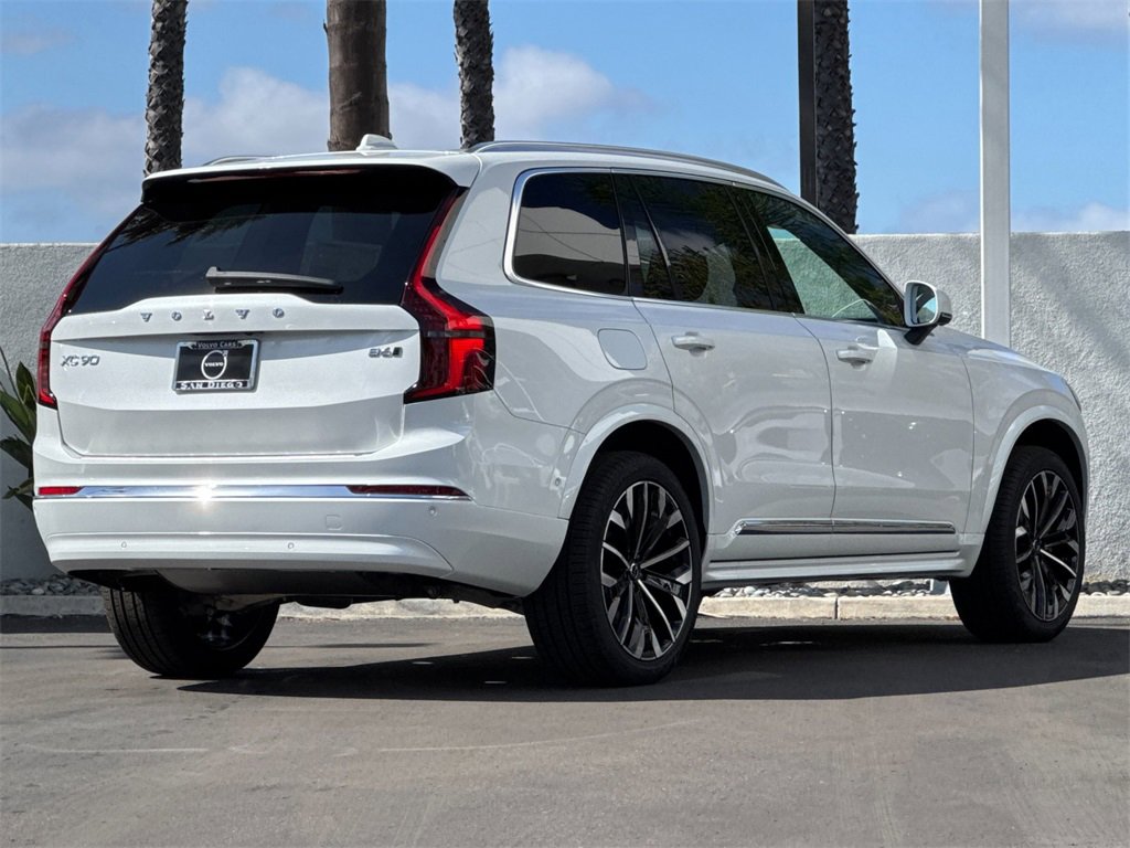 New 2026 Volvo XC90 B6 Plus w/ Protection Package Premier image 5