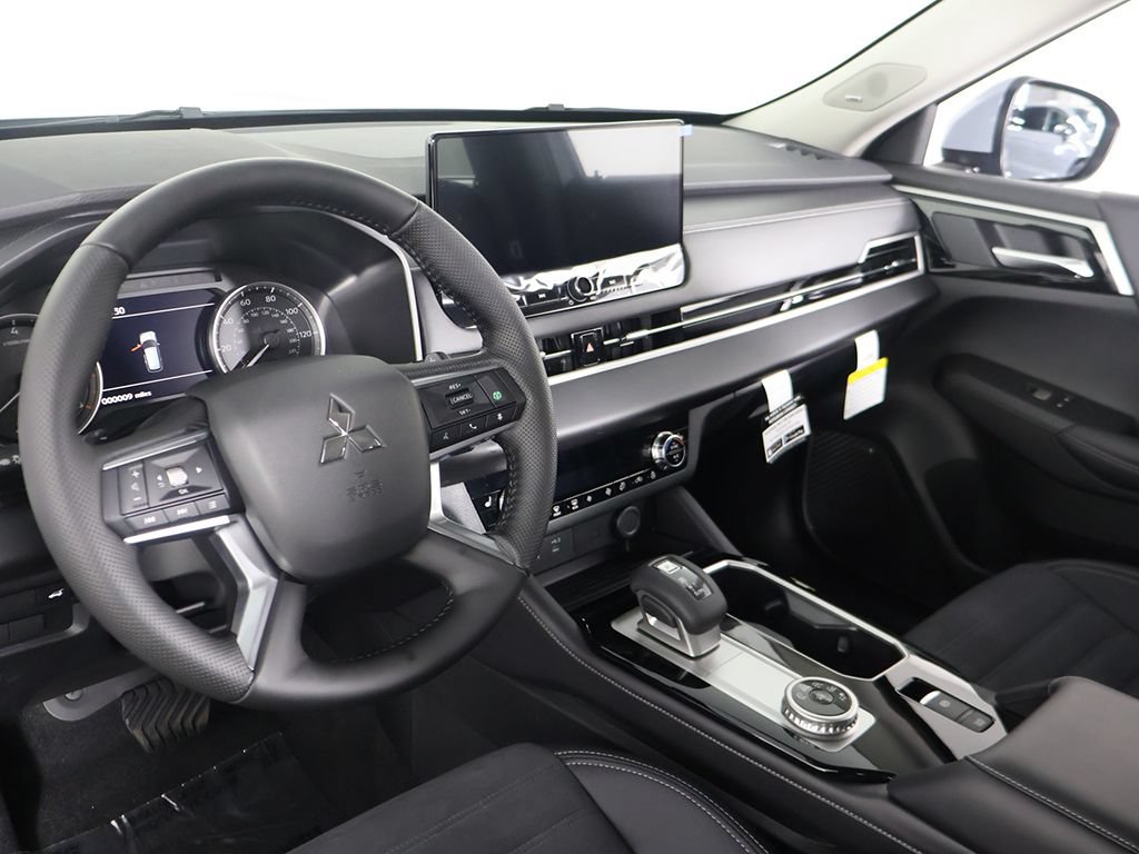 New 2026 Mitsubishi Outlander SE FWD image 26