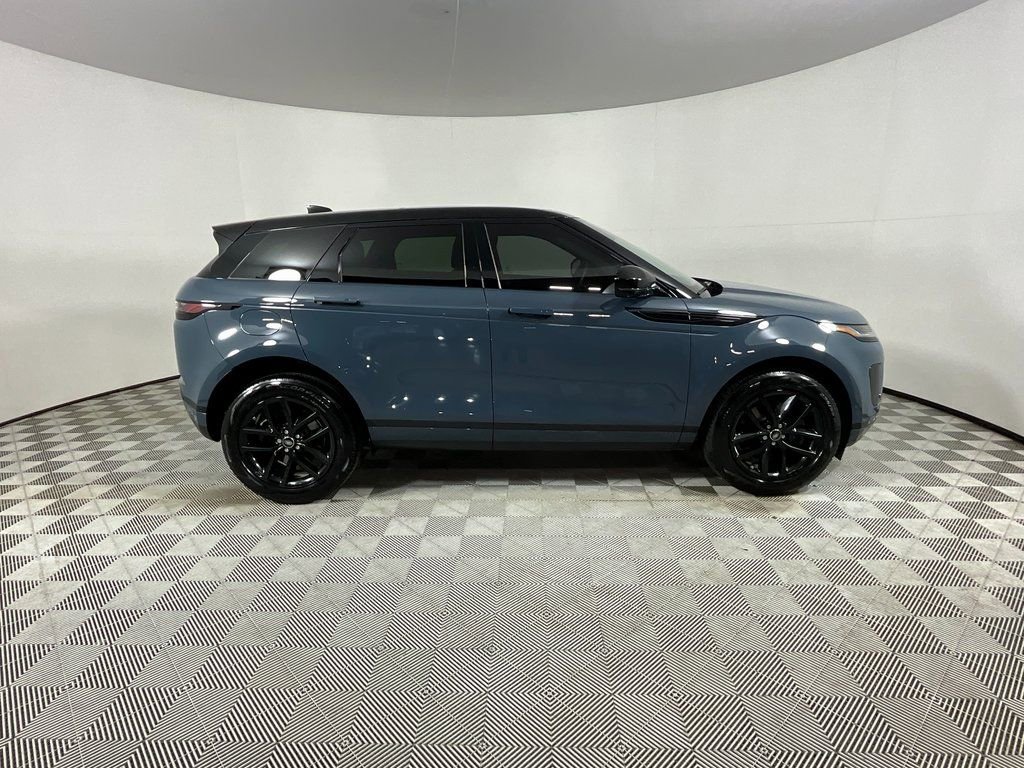 Used 2026 Land Rover Range Rover Evoque S image 5