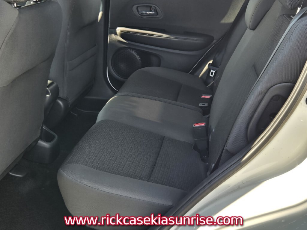 Used 2021 Honda HR-V Sport image 11