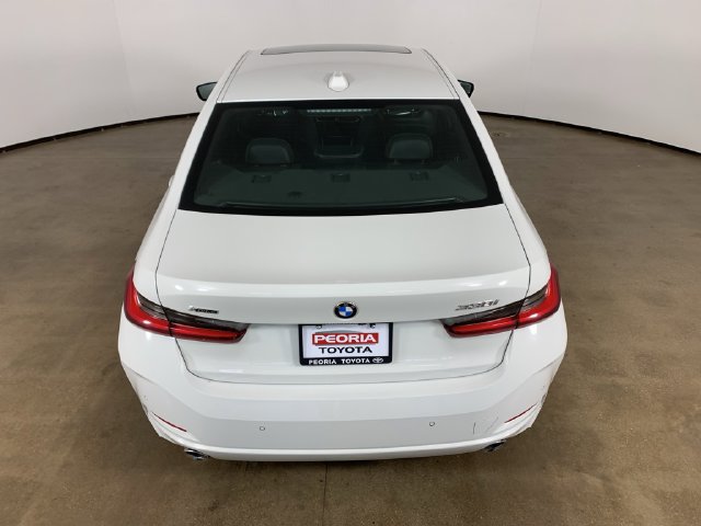 Used 2023 BMW 330i xDrive Sedan w/ Driving Assistance Package AWD/4WD image 11