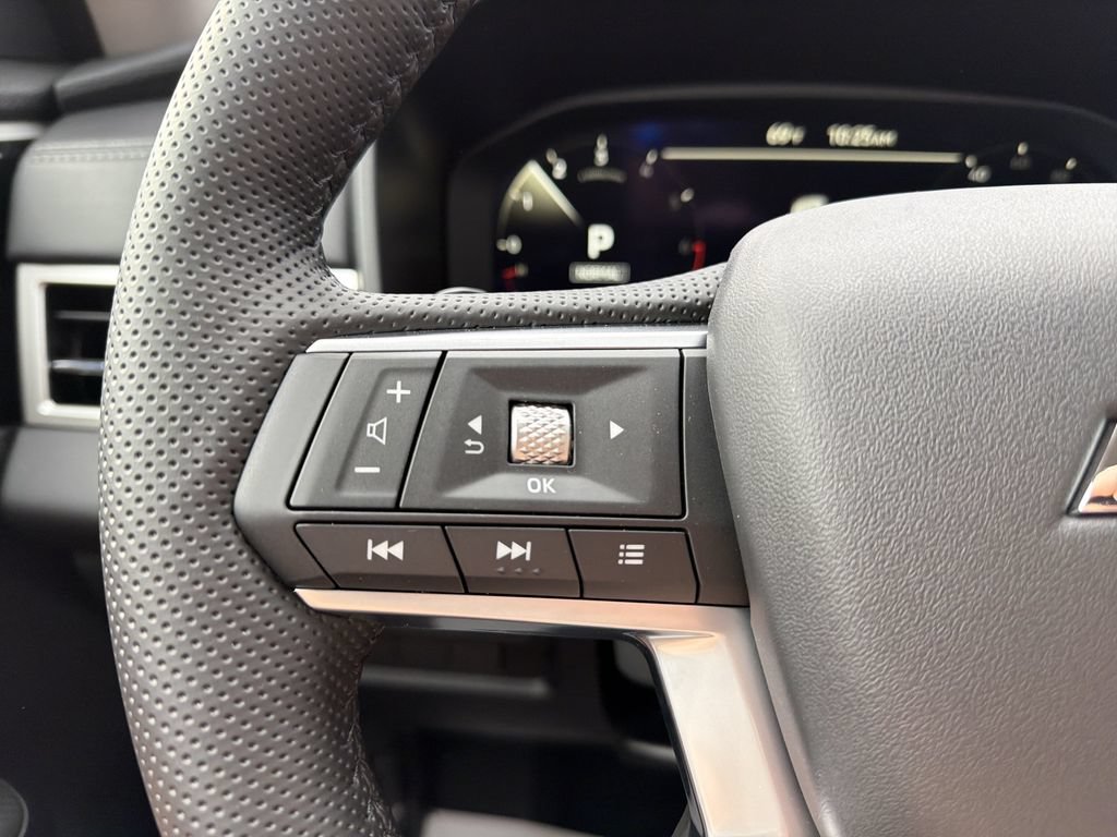 New 2026 Mitsubishi Outlander SE AWD/4WD image 19
