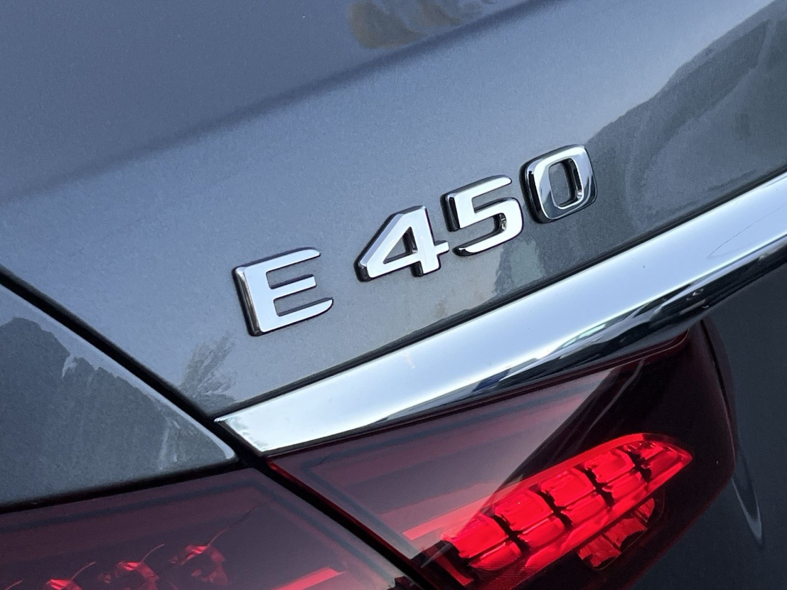 Used 2023 Mercedes-Benz E 450 4MATIC Sedan image 36
