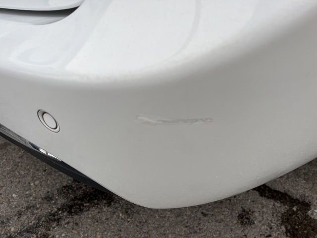 Used 2018 Chrysler Pacifica Touring-L w/ Premium Audio Group image 13