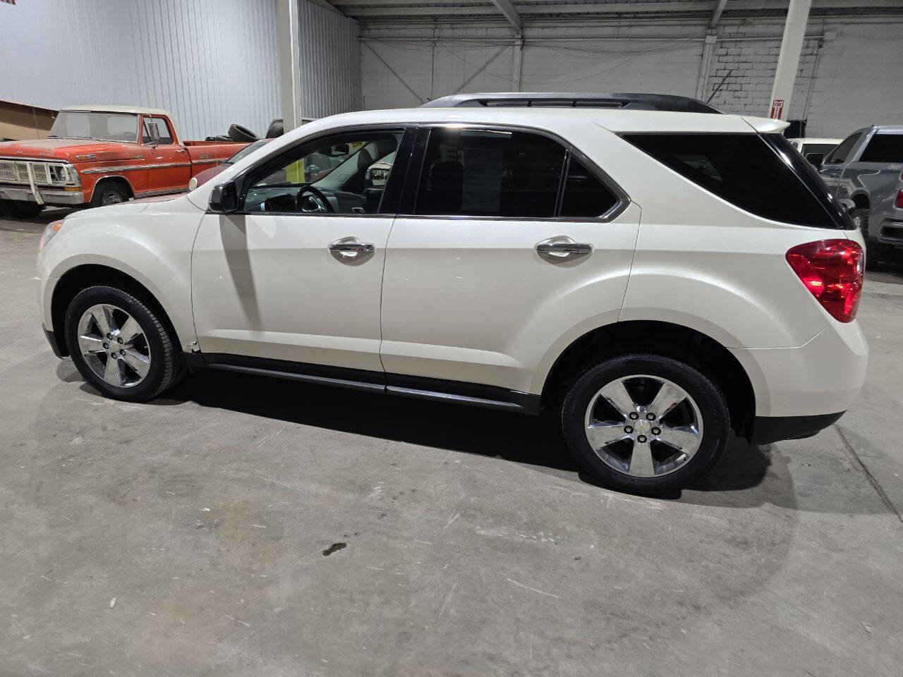 Used 2015 Chevrolet Equinox LT image 6