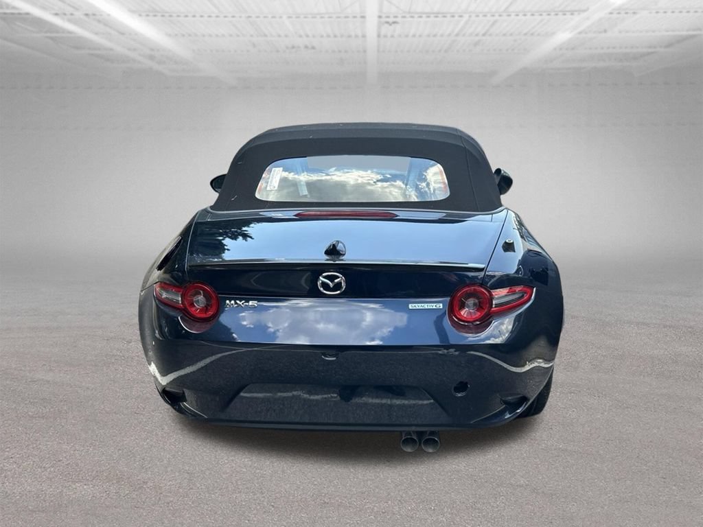 New 2026 MAZDA MX-5 Miata Club w/ Weather Package RWD image 5
