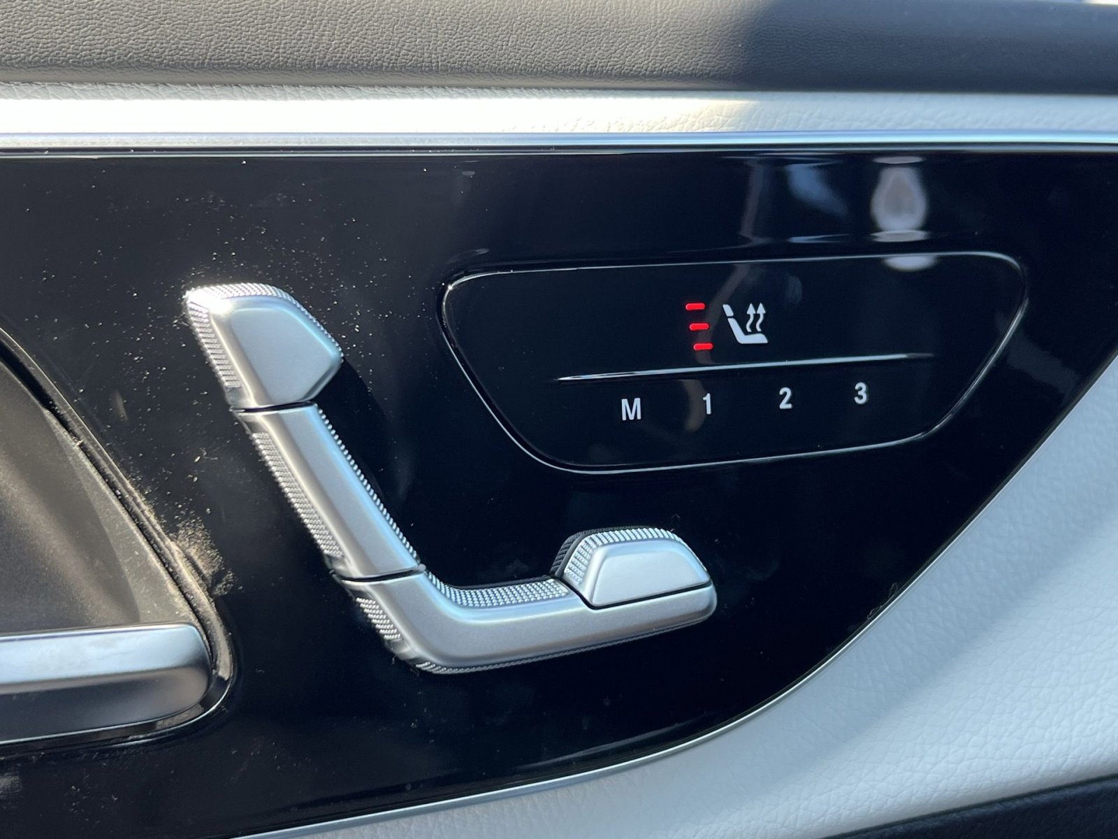 New 2026 Mercedes-Benz GLC 300 4MATIC image 33