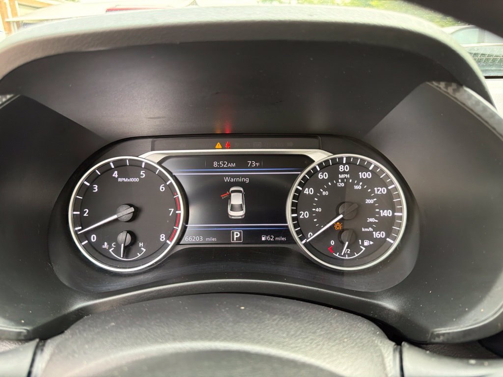 Used 2023 Nissan Sentra SV FWD image 25