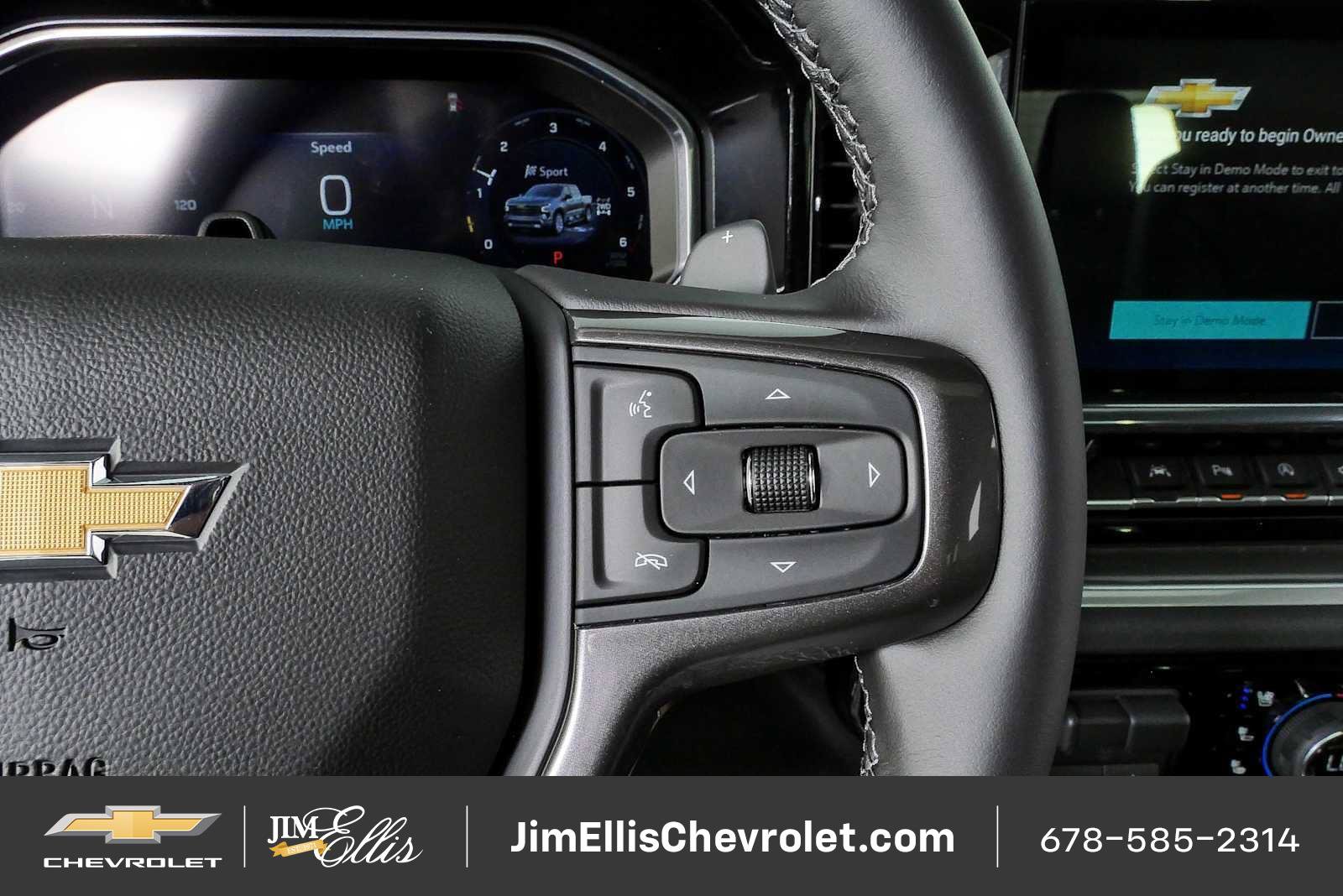 New 2026 Chevrolet Silverado 1500 High Country AWD/4WD image 12