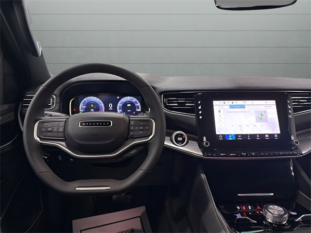 Used 2024 Jeep Wagoneer Series III image 11