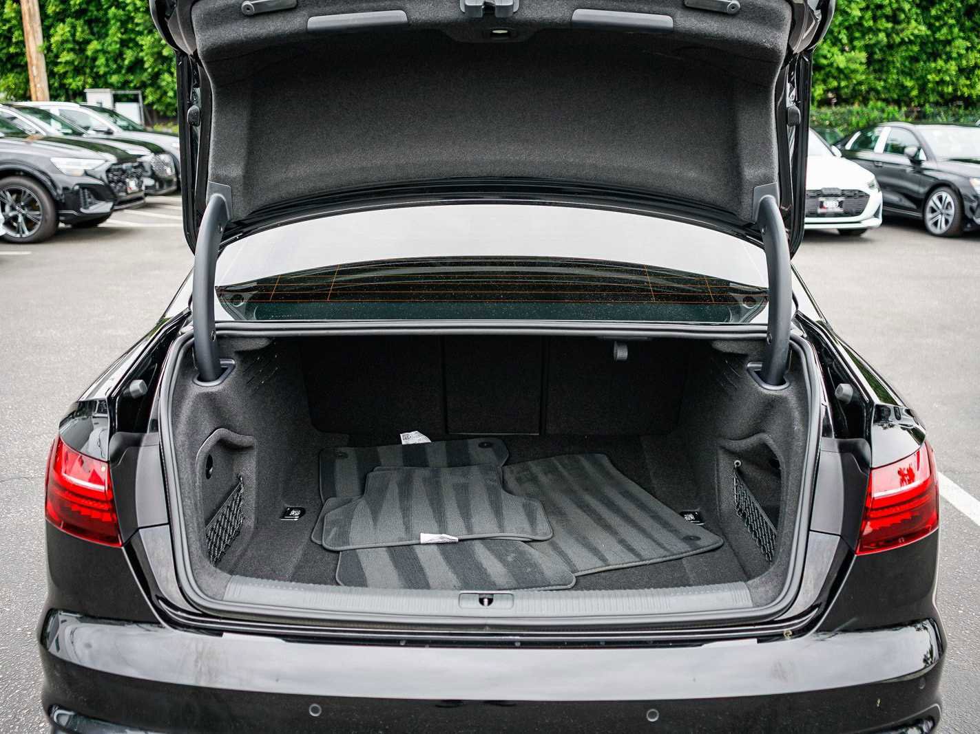 Used 2023 Audi A4 2.0T Premium Plus image 27