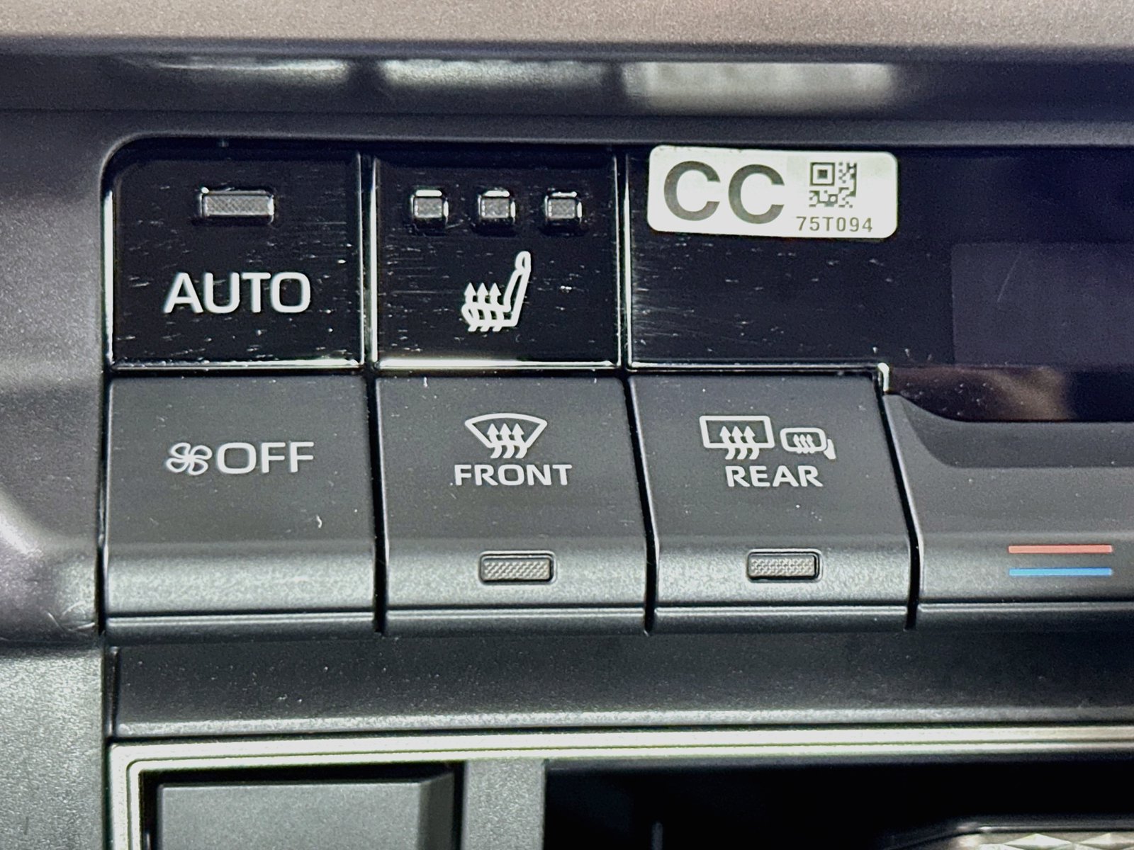 Certified 2025 Toyota Camry XLE AWD/4WD image 20
