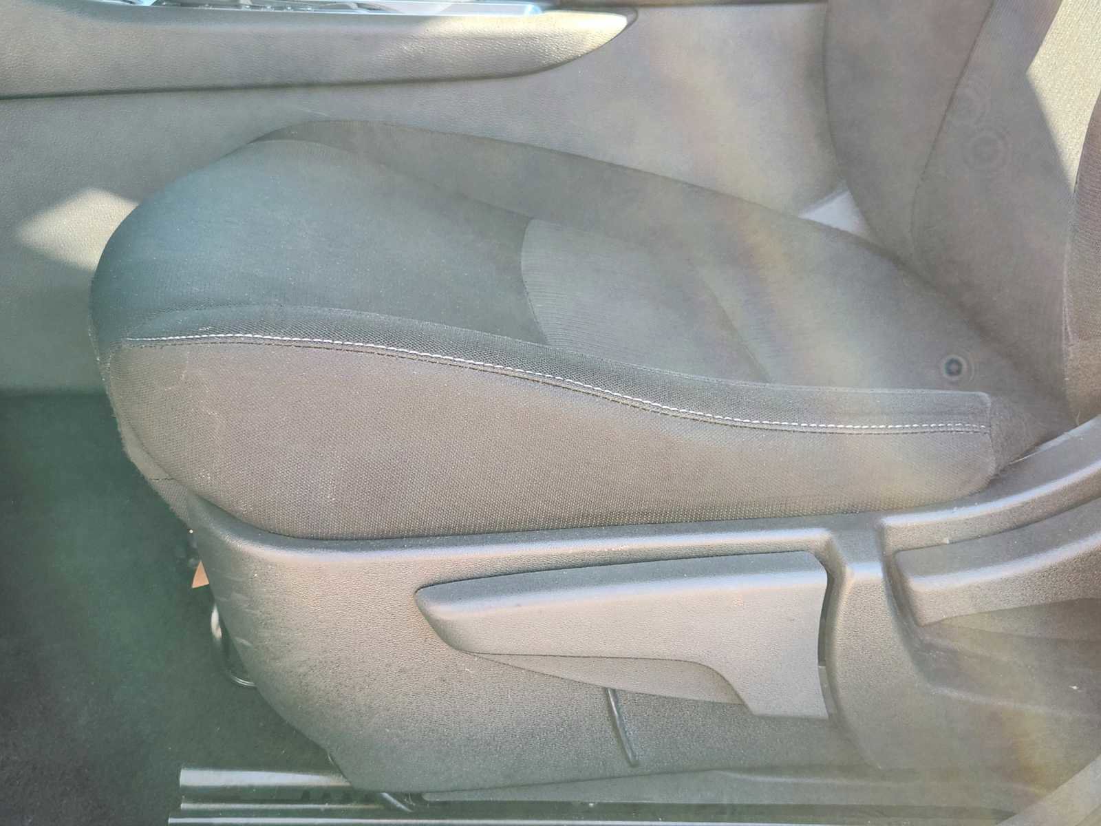 Used 2024 Nissan Sentra SV image 24