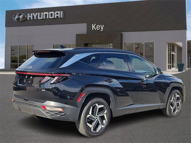Certified 2022 Hyundai Tucson Limited image 3