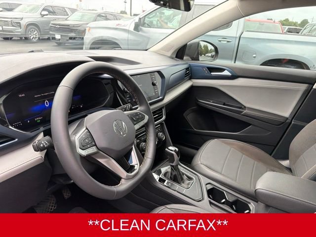 Used 2024 Volkswagen Taos SE FWD image 8