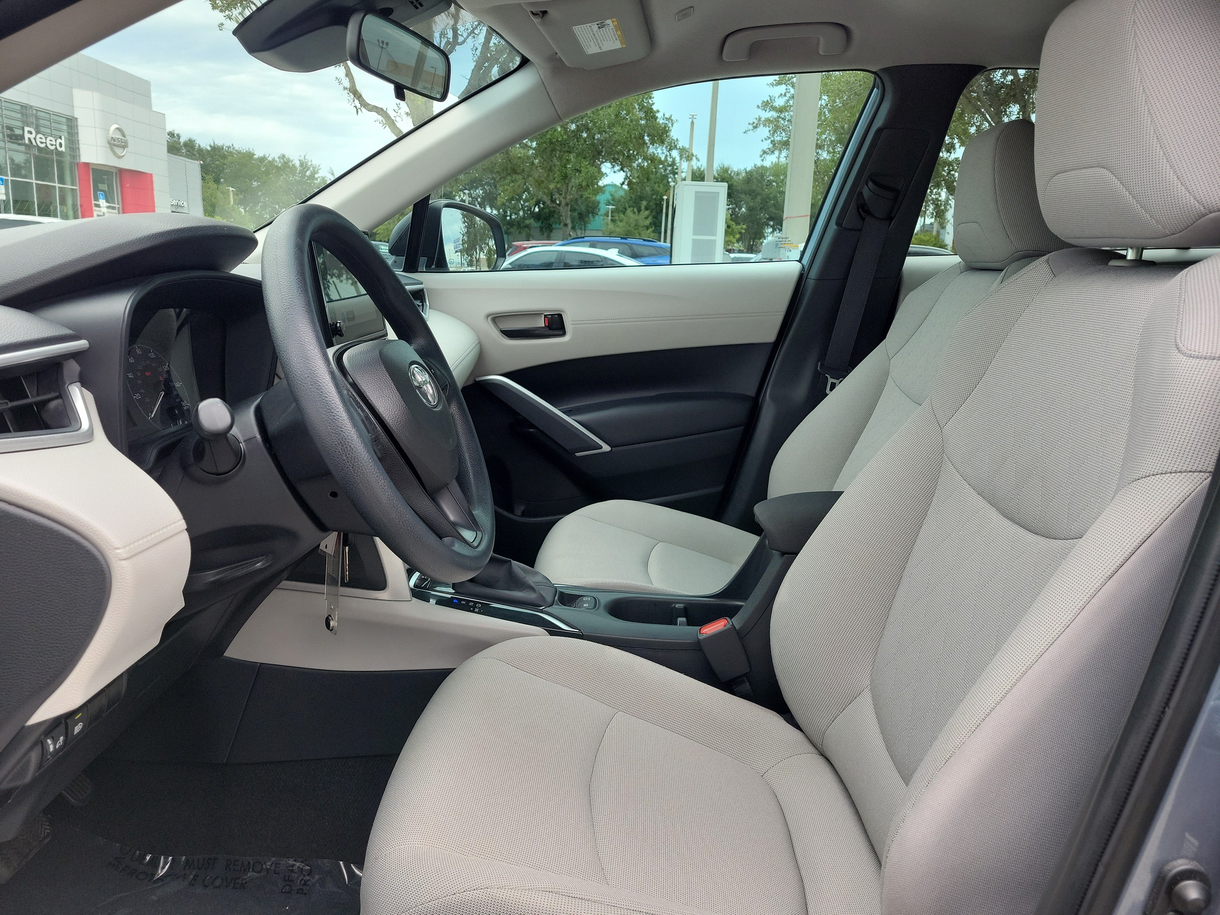 Used 2024 Toyota Corolla Cross L FWD image 13