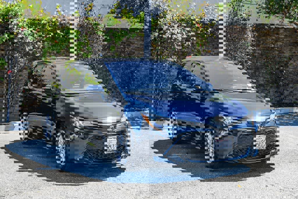 Used 2019 Toyota Corolla SE image 3