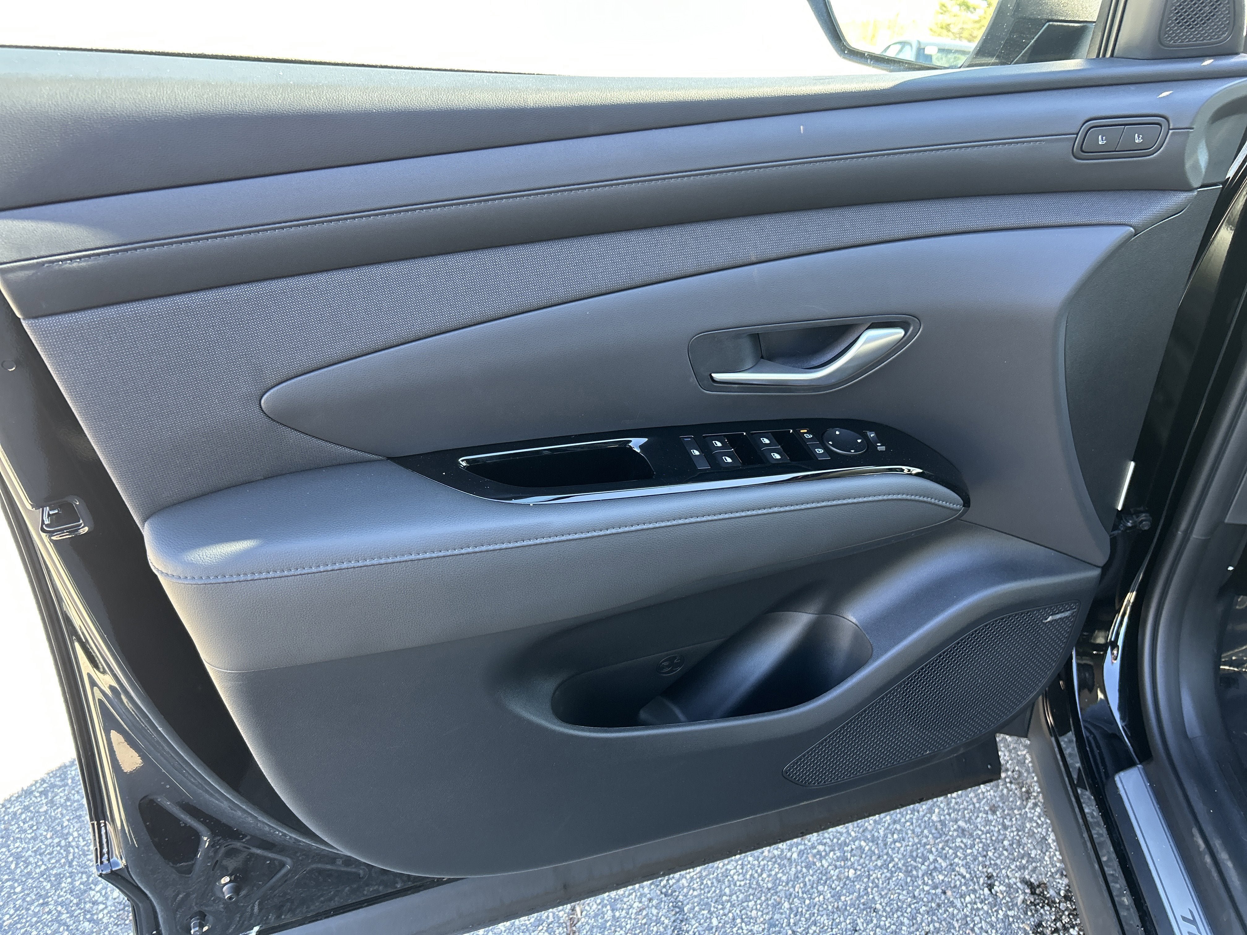 New 2026 Hyundai Tucson Limited AWD/4WD image 17