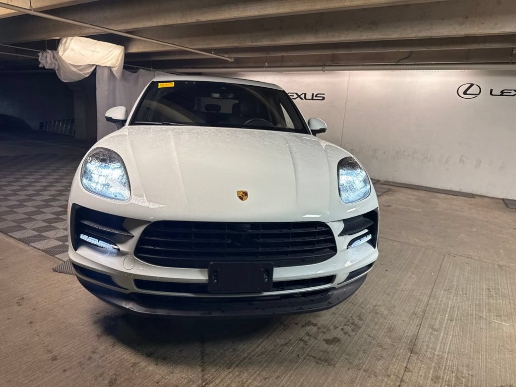 Used 2021 Porsche Macan AWD/4WD image 2
