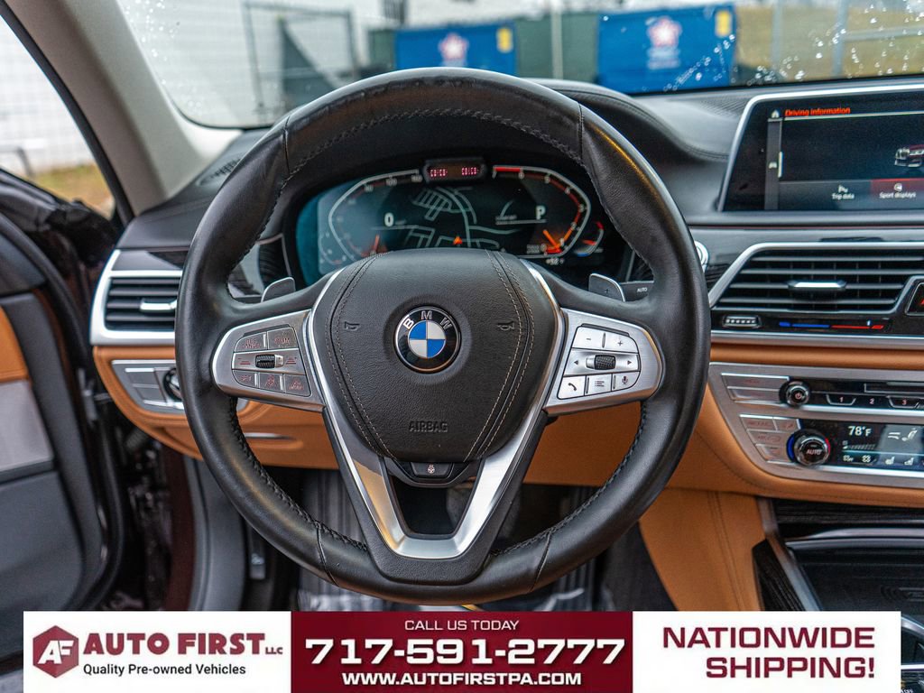 Used 2020 BMW 750i xDrive w/ Autobahn Package image 18