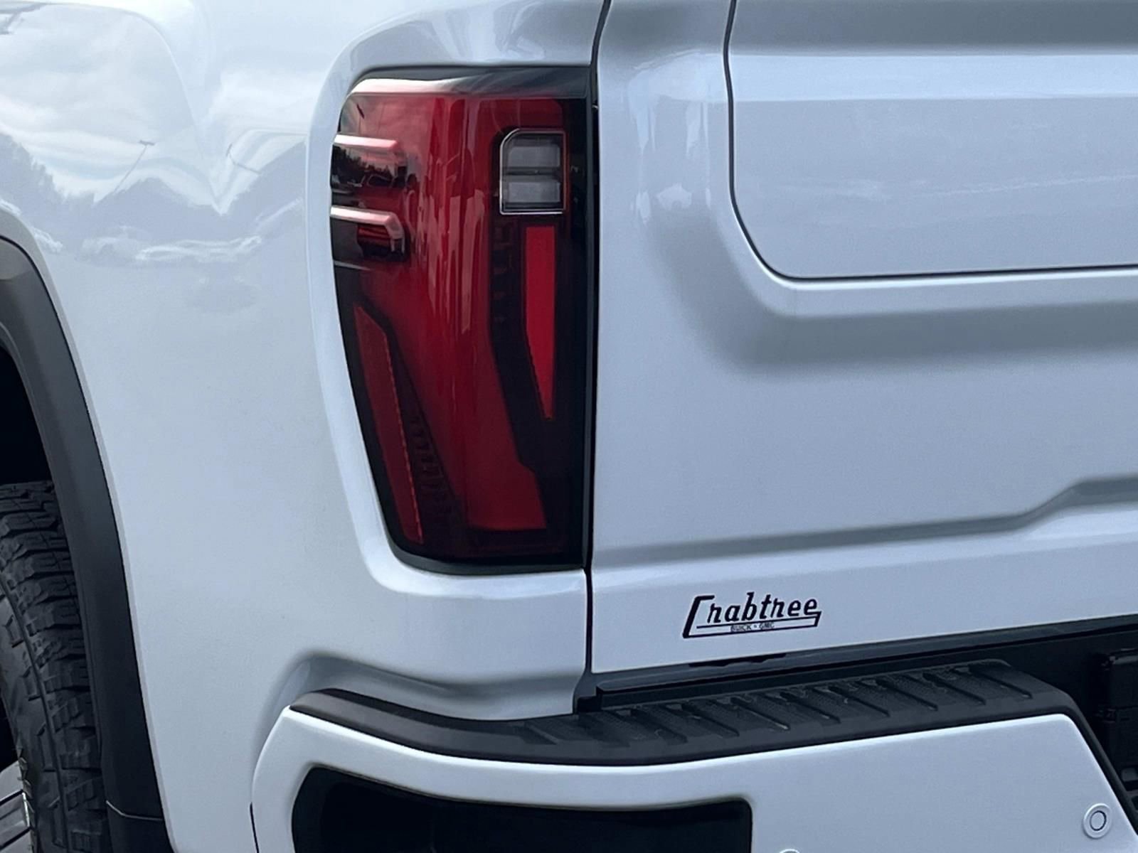 New 2026 GMC Sierra 2500 Denali w/ Denali Reserve Package AWD/4WD image 6