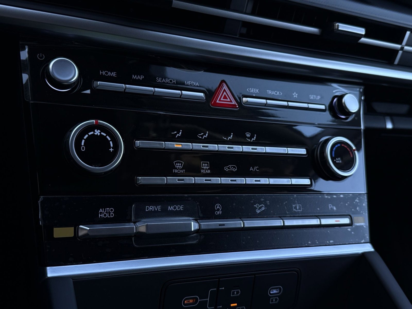 New 2026 Hyundai Santa Fe SE image 20