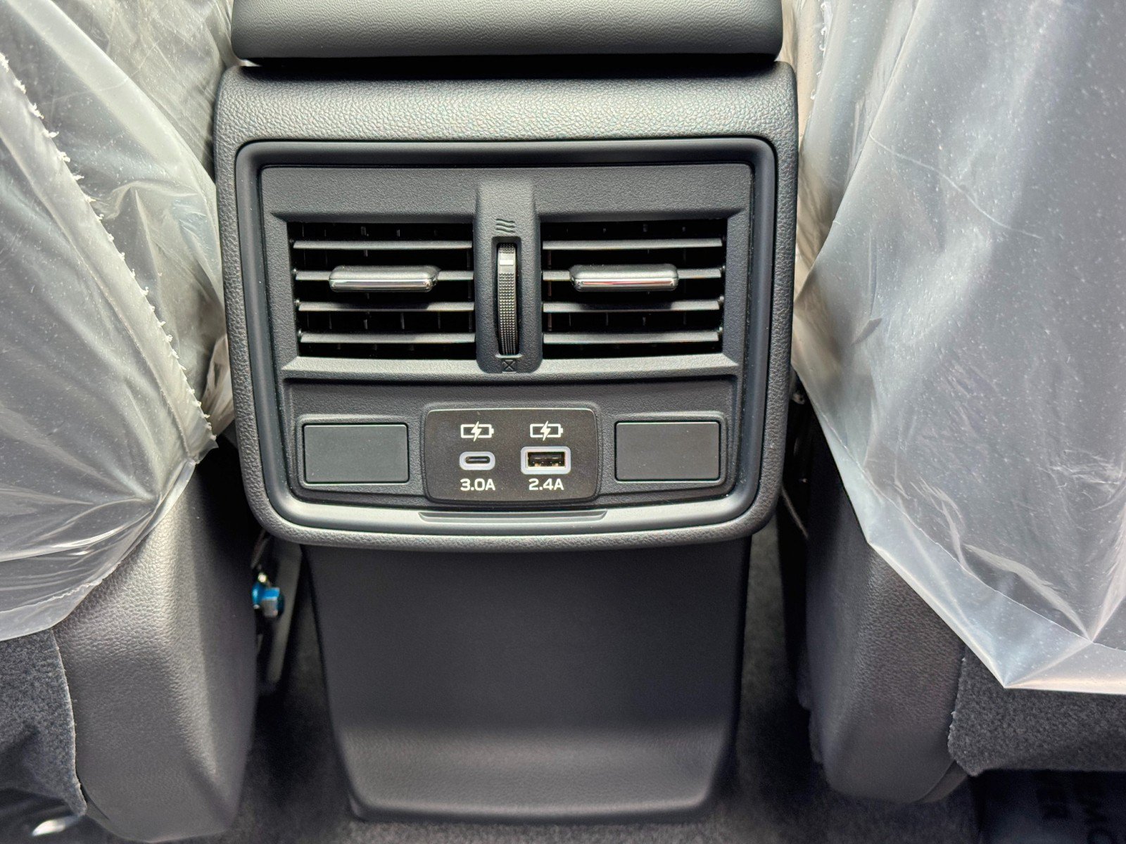Used 2026 Subaru Forester Premium AWD/4WD image 32