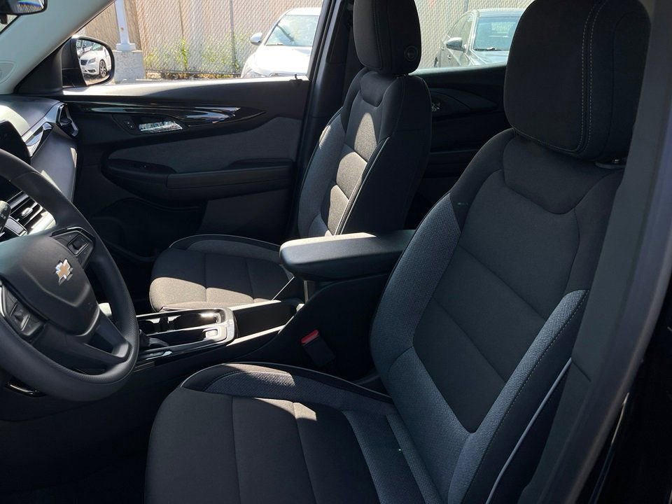 New 2026 Chevrolet TrailBlazer LS image 10