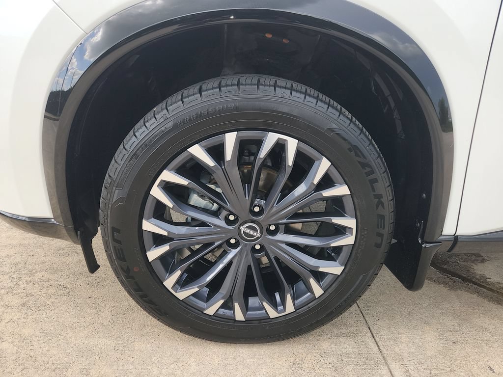 Certified 2024 Nissan Rogue Platinum w/ Platinum Premium Package FWD image 33