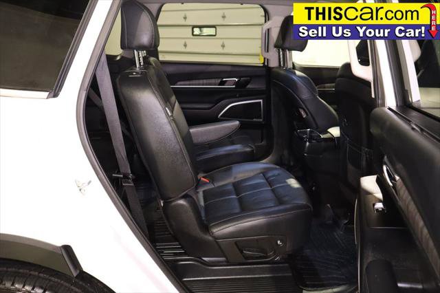 Used 2023 Kia Telluride EX w/ EX Captain's Chair Package image 29