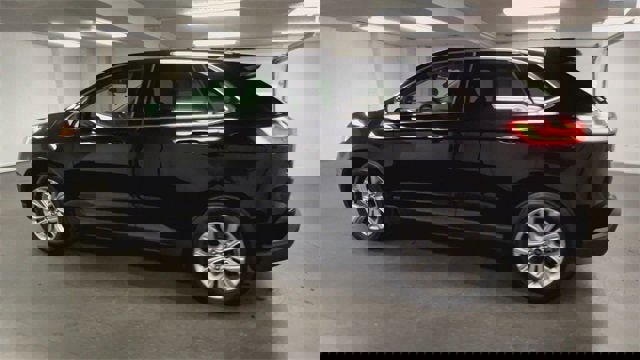 Used 2024 Ford Edge Titanium image 6