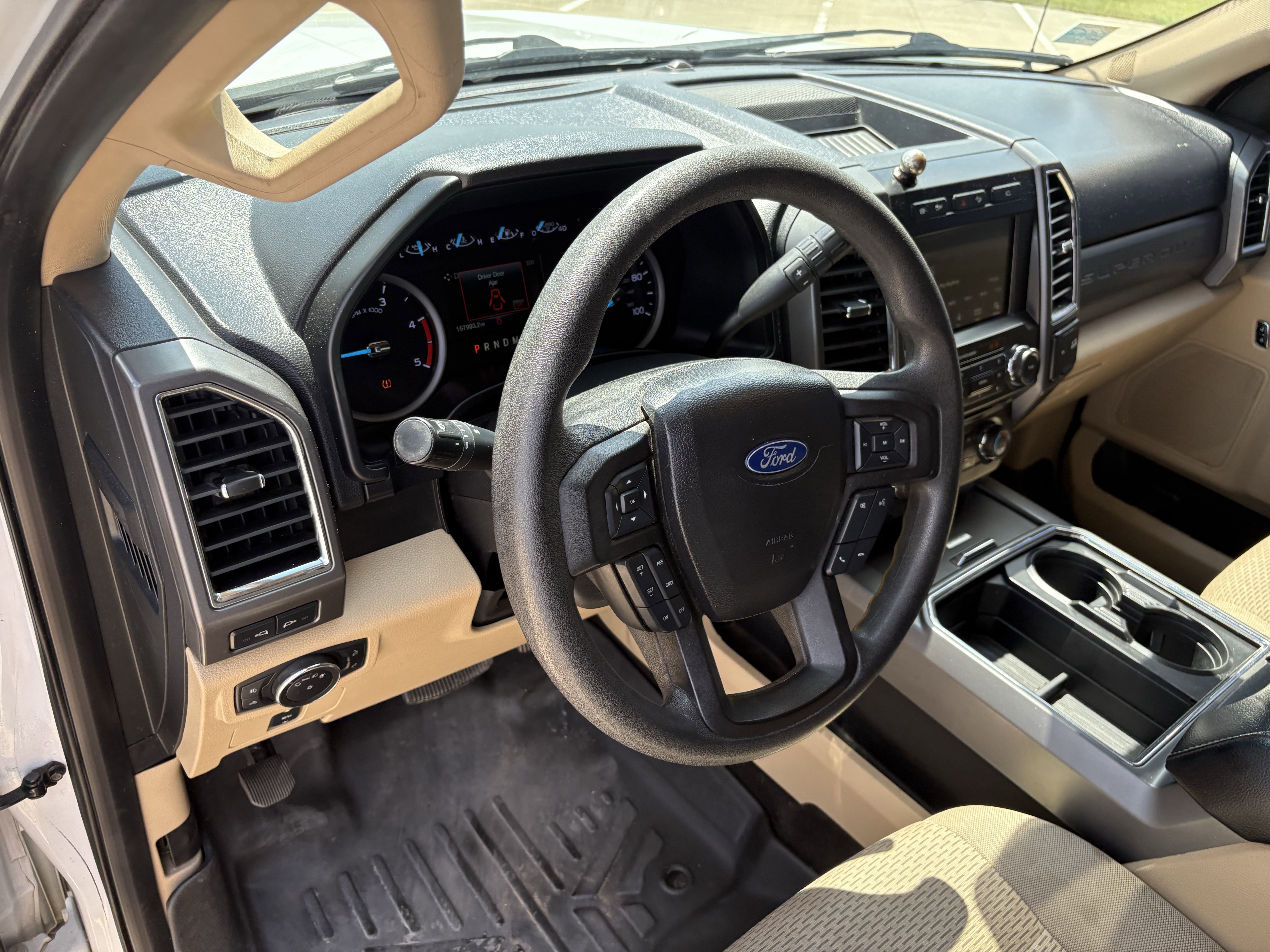 Used 2018 Ford F350 XLT w/ XLT Premium Package AWD/4WD image 19