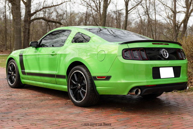 Used 2013 Ford Mustang Boss 302 w/ Boss 302 Accessory Pkg RWD image 6