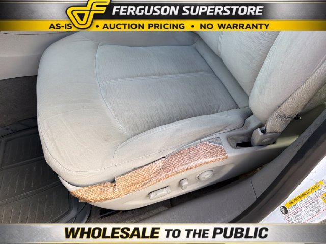 Used 2013 Buick LaCrosse FWD image 19