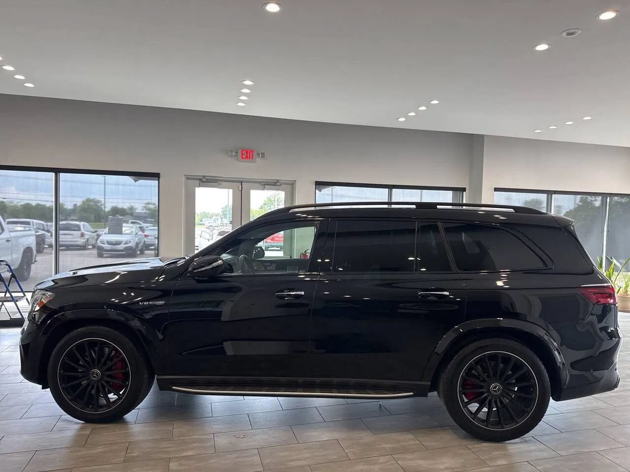 Used 2025 Mercedes-Benz GLS 63 AMG 4MATIC w/ Warmth & Comfort Package image 16
