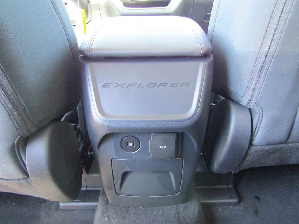 New 2026 Ford Explorer Active AWD/4WD image 21