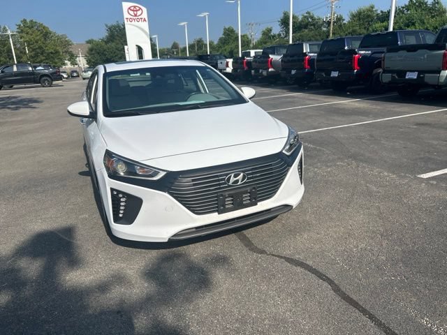 Used 2019 Hyundai Ioniq Limited w/ Ultimate Package 02 FWD image 2