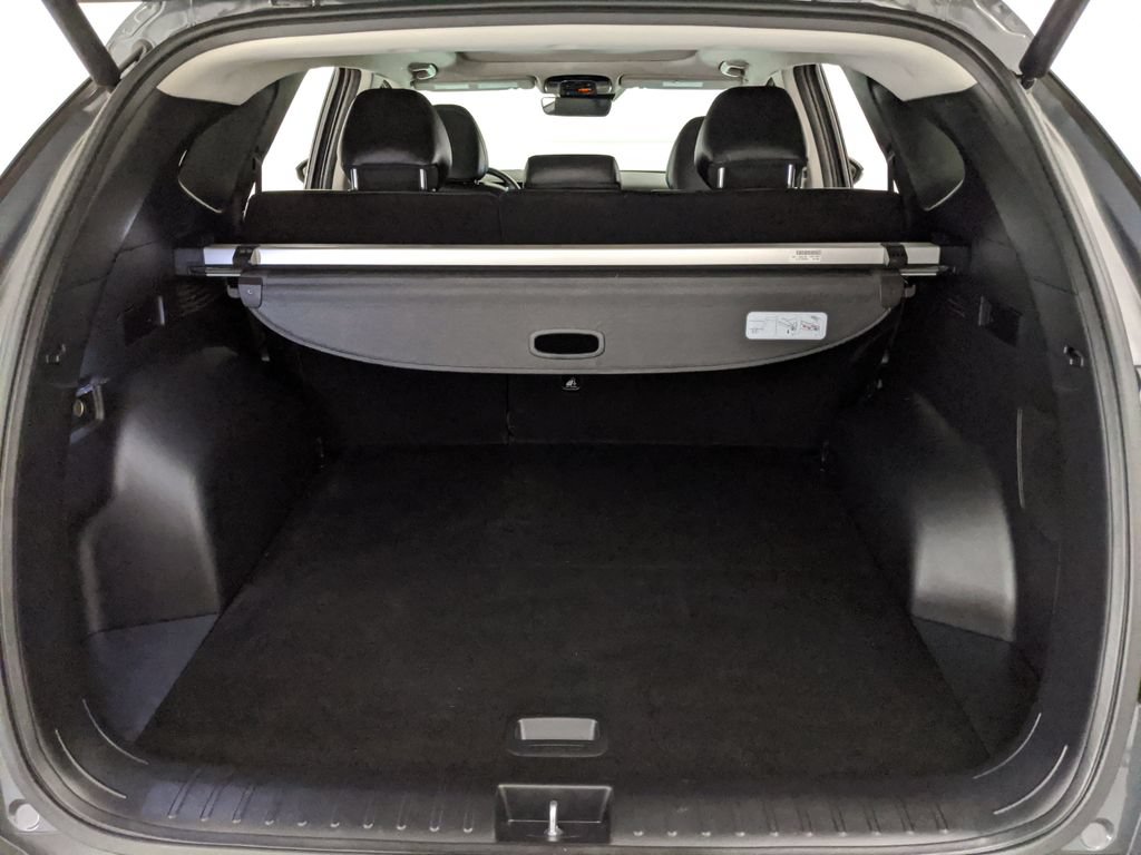 Used 2025 Hyundai Tucson Limited FWD image 18