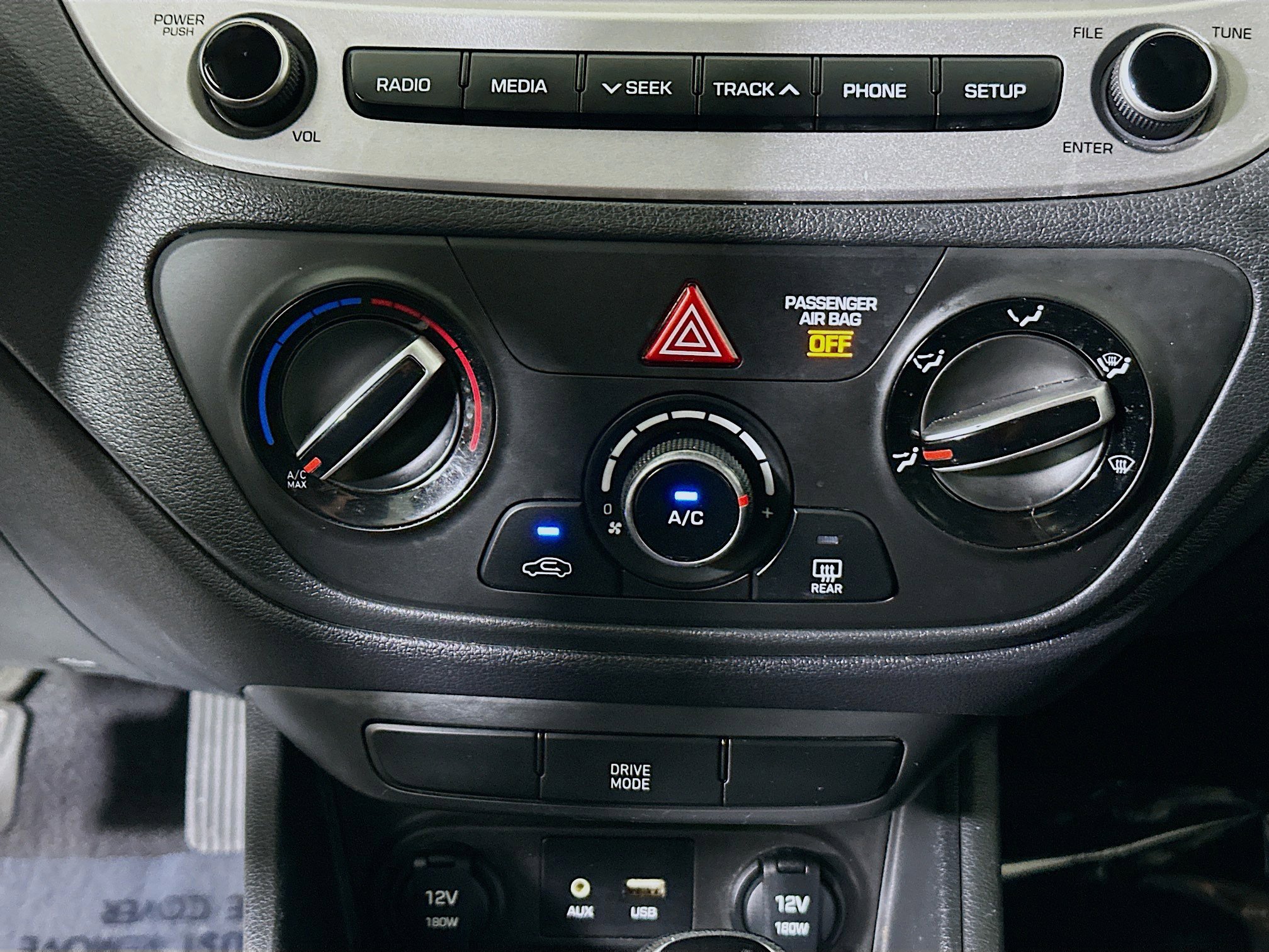 Used 2021 Hyundai Accent SE image 21