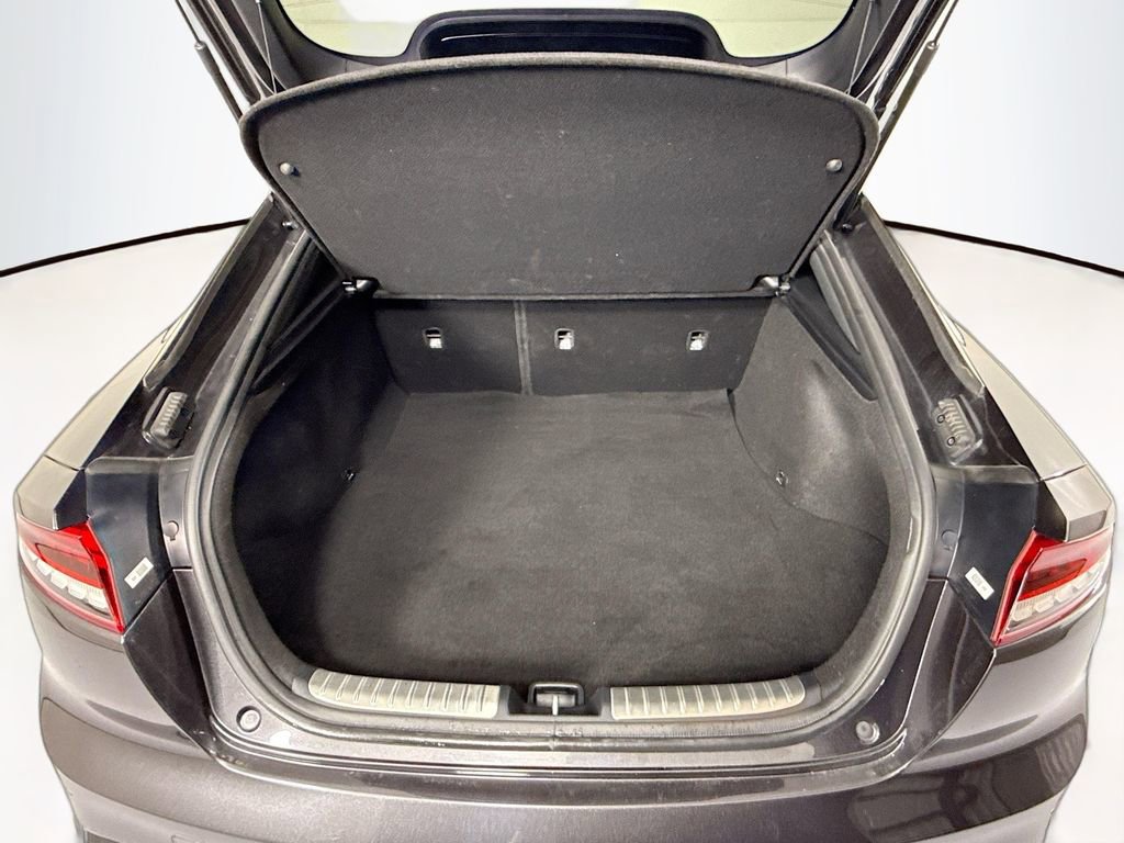 Used 2022 Kia Stinger GT1 w/ Red Interior Color Package image 29