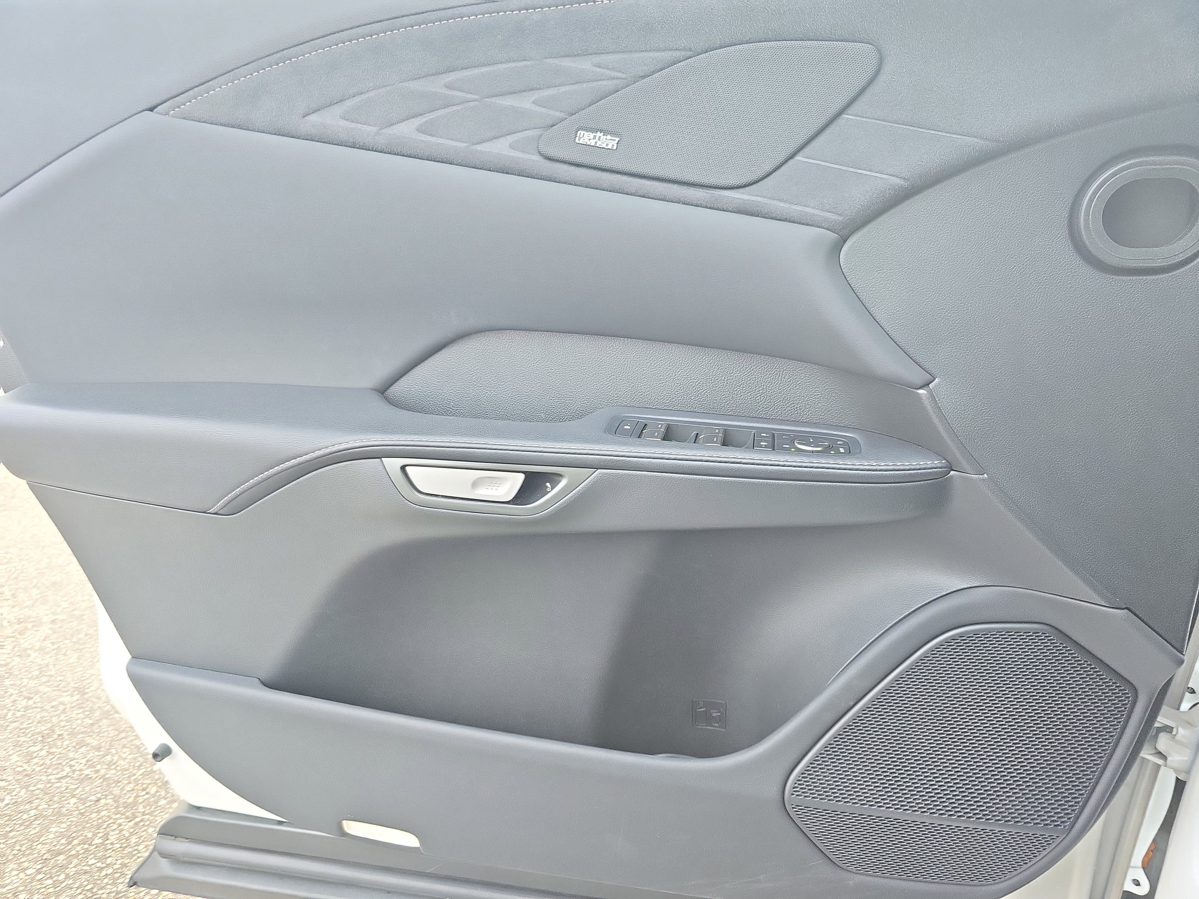 Used 2024 Lexus RX 350 RX 350 Luxury image 25