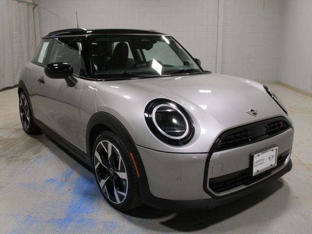 Certified 2025 MINI Cooper S image 3